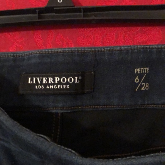 Liverpool dark wash jeans Petite - Picture 2 of 5